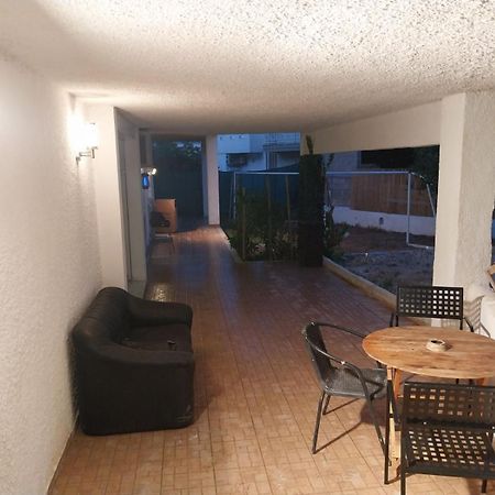 Bibliotheque Vintage Studio & Easy Garden Iraklio Exterior foto