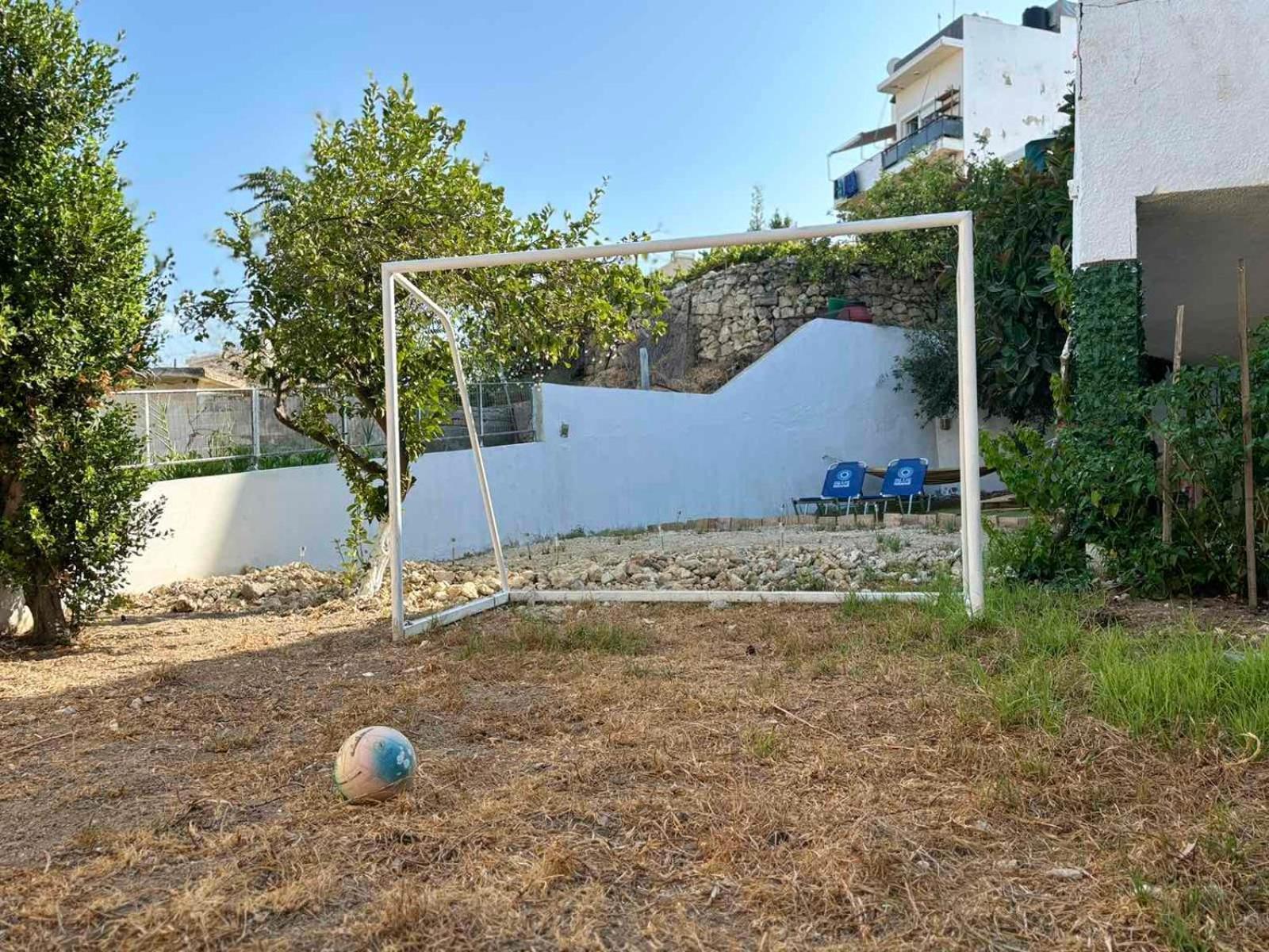 Bibliotheque Vintage Studio & Easy Garden Iraklio Exterior foto